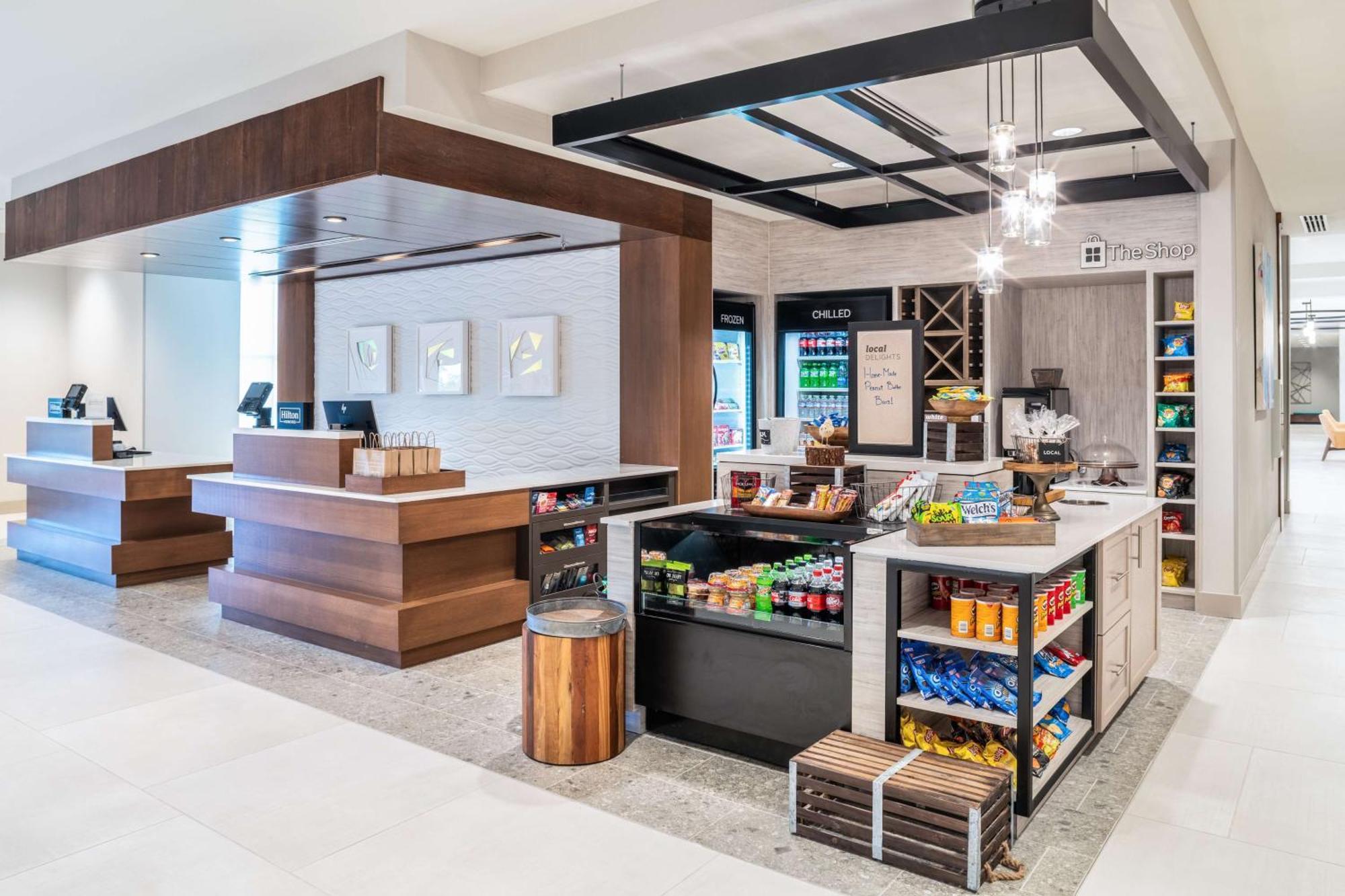 Hilton Garden Inn Brunswick Buitenkant foto