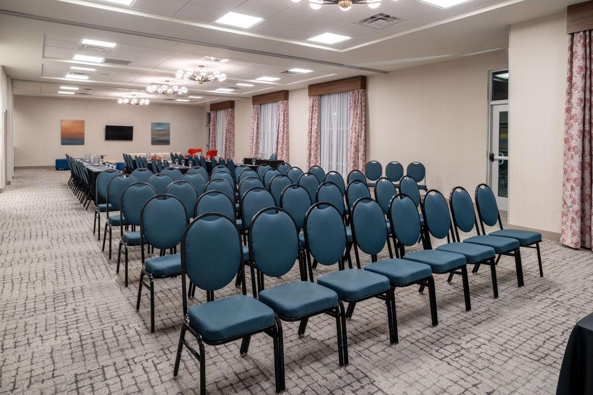 Hilton Garden Inn Brunswick Buitenkant foto