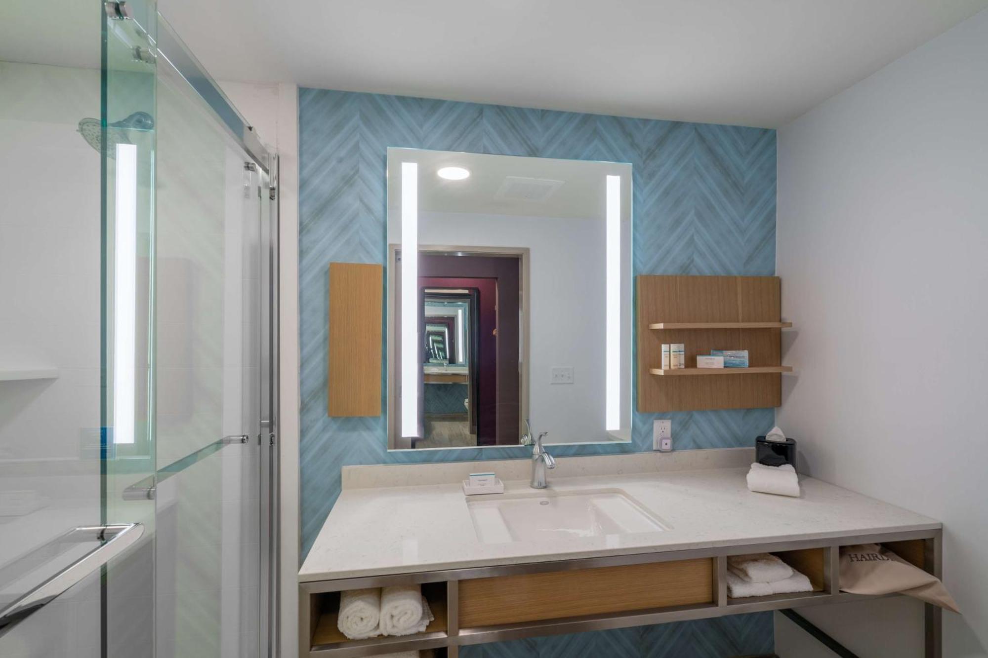 Hilton Garden Inn Brunswick Buitenkant foto